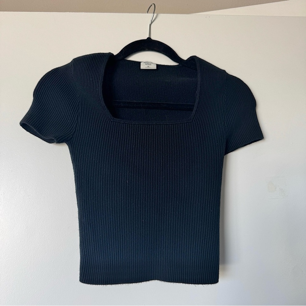 Abercrombie & Fitch Black Ribbed Top Size XS
